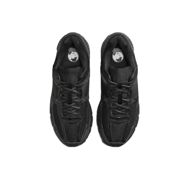 Nike Zoom Vomero 5 Triple Black-3