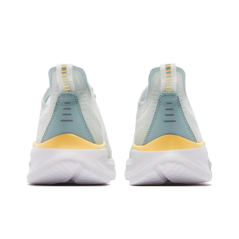 QIAODAN Light Speed 2.0Plus Cushioning Breathable Low Top Sprint Running Shoes Men's Light Transparent Green-3