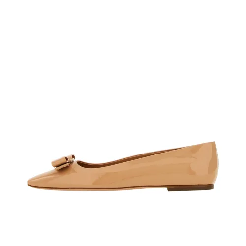 FERRAGAMO Vara Bow detail Ballerina Shoes