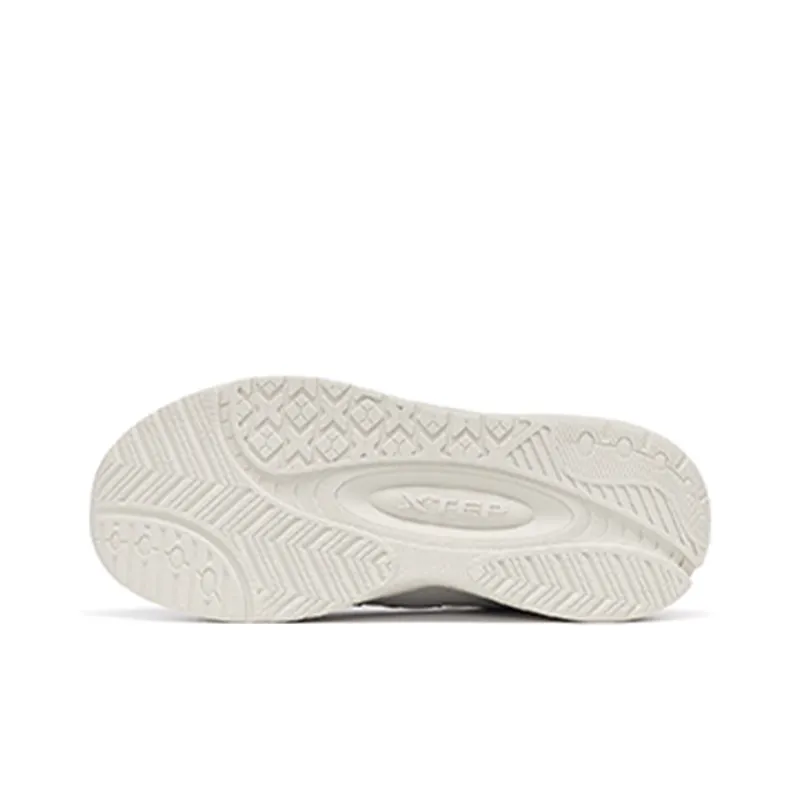 XTEP Lightning Abrasion Resistant Thermal Low Top Sports Casual Shoes Women's White Gray-5