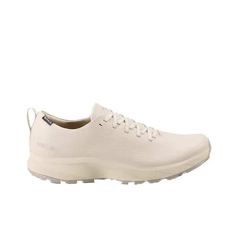 Arcteryx Solano Low-Top Running Shoes Unisex Pelican White-1