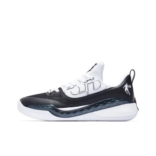 QIAODAN Sharp Edge 6.0PROLOWPE Basketball Shoes Men Low-Top Black/White