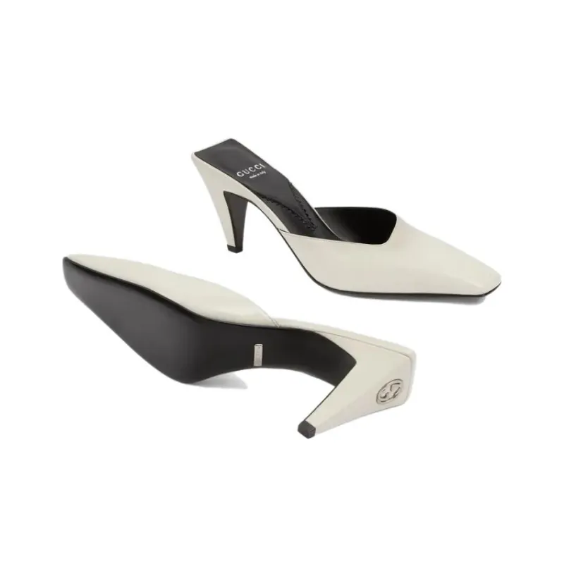 GUCCI Closed Toe Slippers Women's White-4