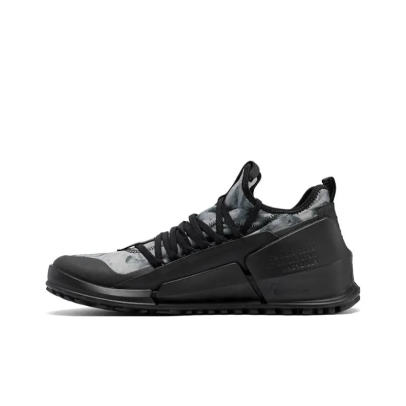 Ecco Striding 2.0 Series Breathable Low Top Sports Casual Shoes Men's Black Gray Color-0