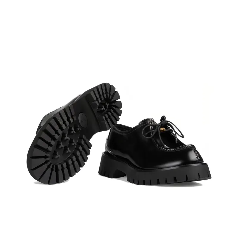 GUCCI Interlocking G-plaque Leather Loafers-4