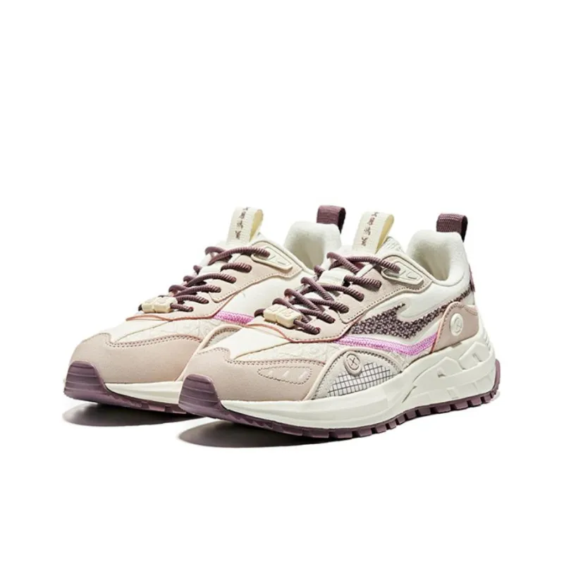 Erke Big Show Hongrabbit Anti Slip Wear Resistant Low Top Sports Casual Shoes Women's Ivory White Painted Gray-1