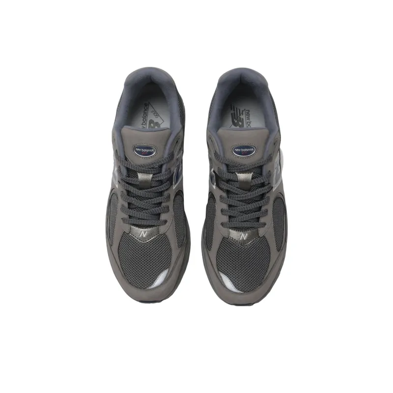 New Balance 2002R Golf Dark Grey-3