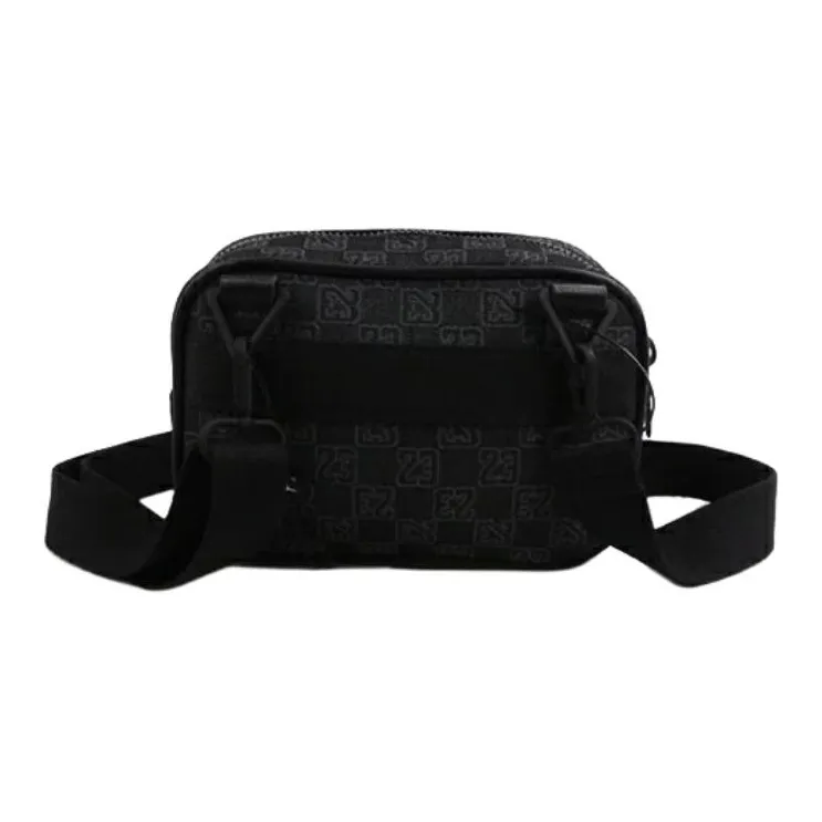 Nike Jordan 23 Monogram Camera 1.5L Bag Black-2