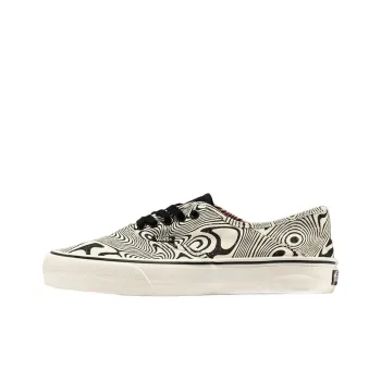 Vans Plimsolls Authentic VR3 Sf 'White Black'