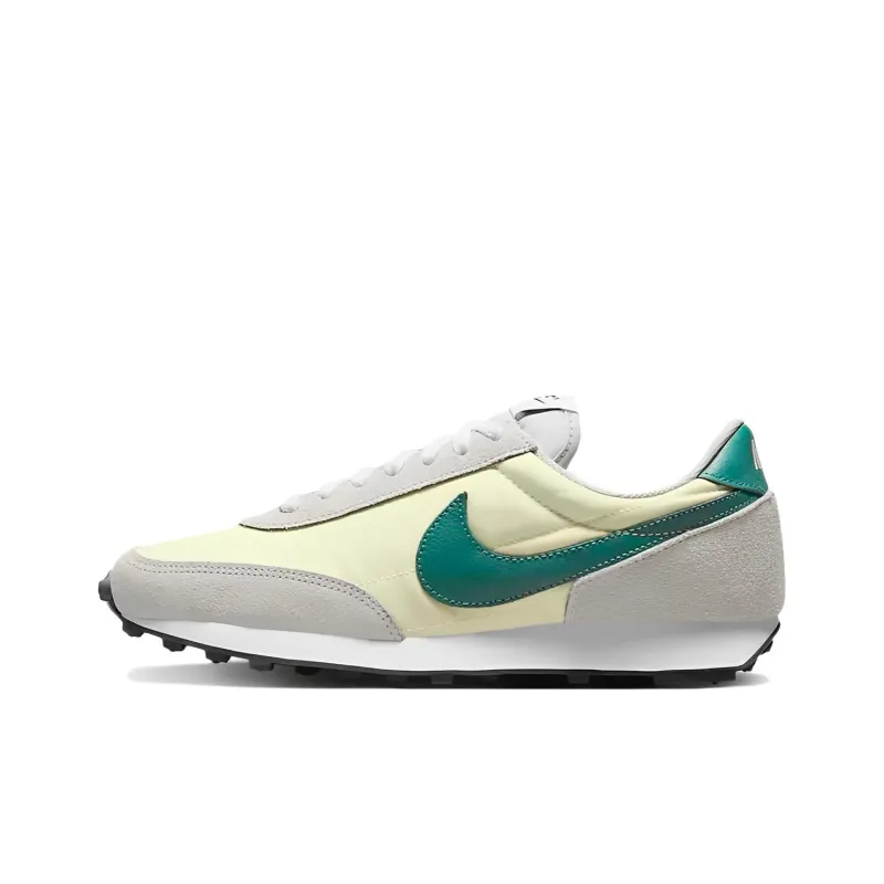 Nike Daybreak Coconut Milk Green Women's-0