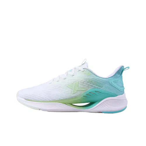 XTEP Qing Feng 5.0 Cushioning, Slip Resistant, And Abrasion Resistant Low Top Running Shoes Men's Jelly Green