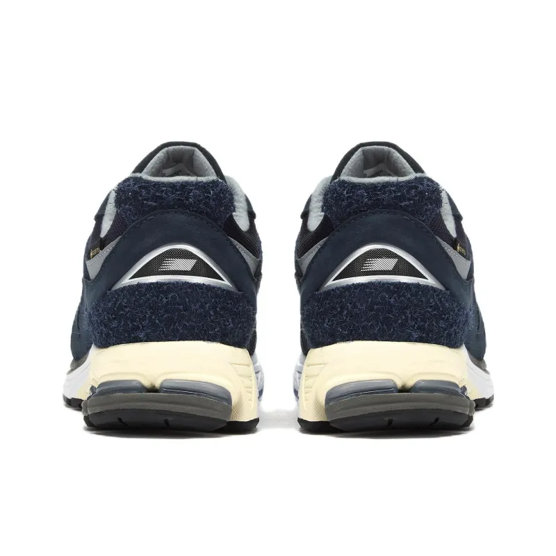 New Balance 2002R Invincible X N.Hoolywood Gore-Tex Navy-5