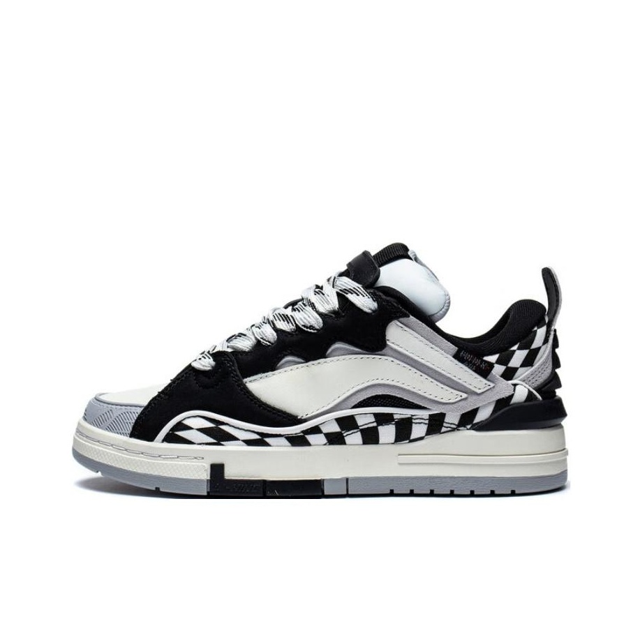 LiNing Wave Skateboard Shoes Women's Low-Top Black White US