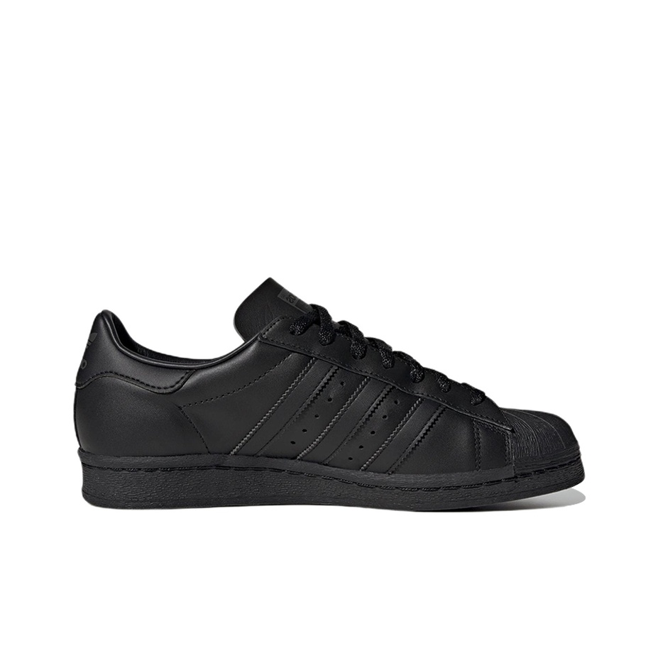 ★adidas originals★大人気★SUPERSTAR 82★追跡可 ☆adidas originals☆大人気☆SUPERSTAR 82☆追跡可
