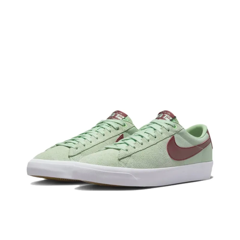 Nike Sb Blazer Low Pro Gt Enamel Green-2