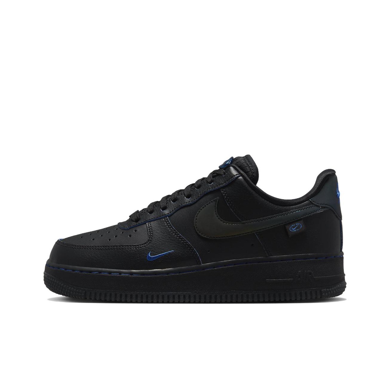 ★Nike★Nike Air Force 1'07 Low Triple Black★送料・関税込★ Nike Air Force 1 '07 Low Triple Black Men's Shoes Sneakers