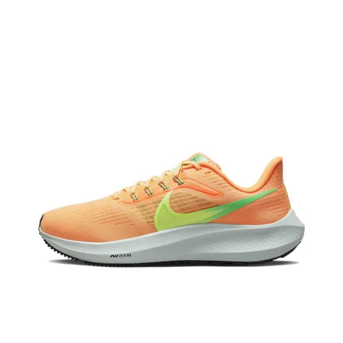 Nike Air Zoom Pegasus 39 Peach Cream Green Shock Women's