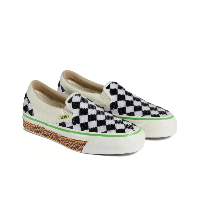 GUCCI Anti-Slip Wear-Resistant Low-Top Skateboard Shoes Men's Black White Green-1