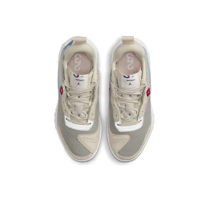 JORDAN Delta 2 Se 'Light Orewood Summit White Atmosphere'-3