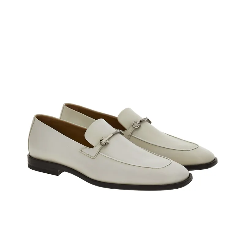 FERRAGAMO Logo-plaque Leather Loafers-1