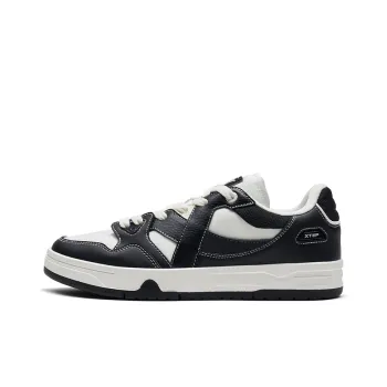 XTEP MAXX Wear Resistant Low Top Skateboard Shoes Men's Black White