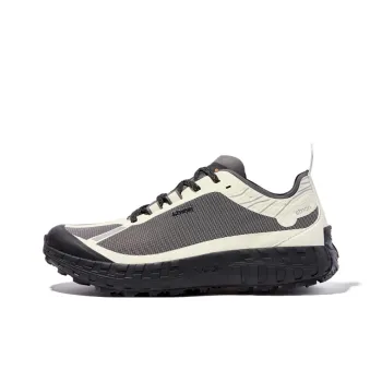 NORDA 001 Abrasion Resistant Low Top Running Shoes Women's Gray White