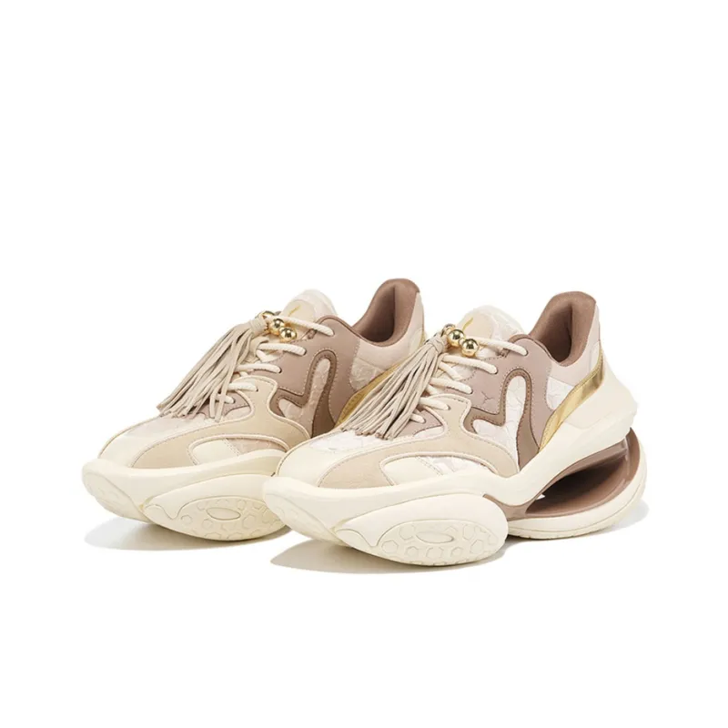 LI NING 1990 Classic Collection Slip Resistant Low Top Running Shoes Women's Yellow Umber-1