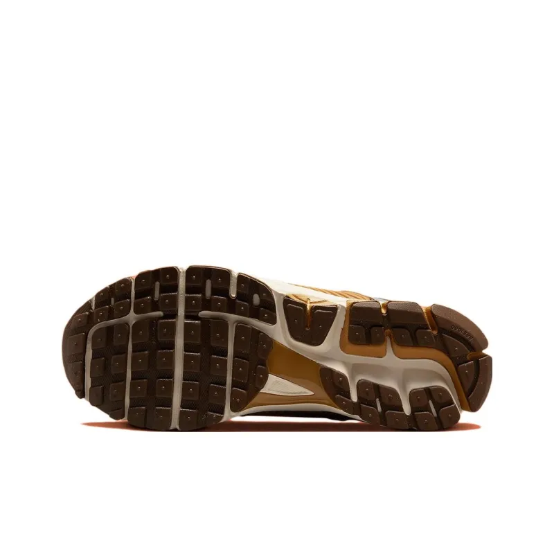 Nike Zoom Vomero 5 Wheat Grass Cacao Wow-4