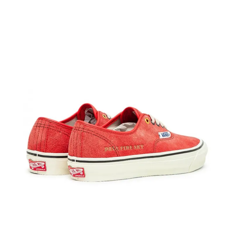 Vans Vault Og Authentic Sp Lx Julian Klincewicz Suede Cherry Red-3