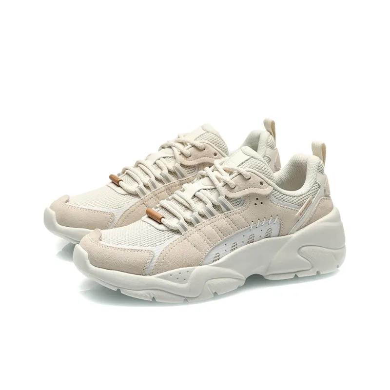 LiNing Moonchaser Cushioning Anti Slip Wear Resistant Breathability Low Top Sports Casual Shoes Women's White-2