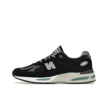 New Balance 991v2 MiUK Black Grey