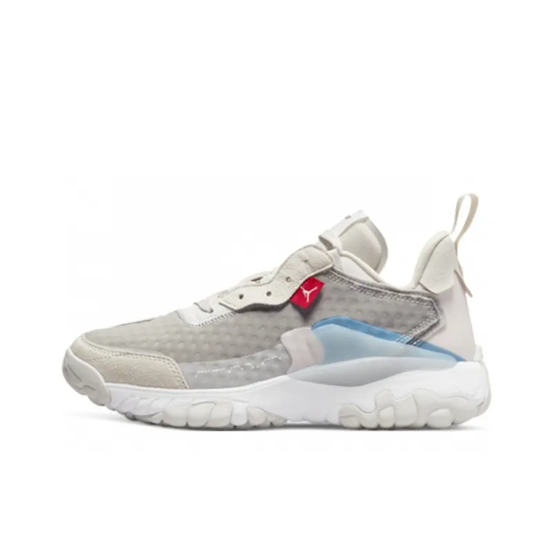 JORDAN Delta 2 Se 'Light Orewood Summit White Atmosphere'-0