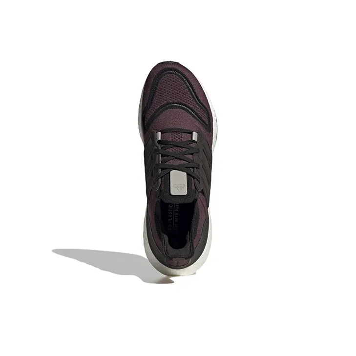 Adidas Ultra Boost 22 Shadow Maroon-4