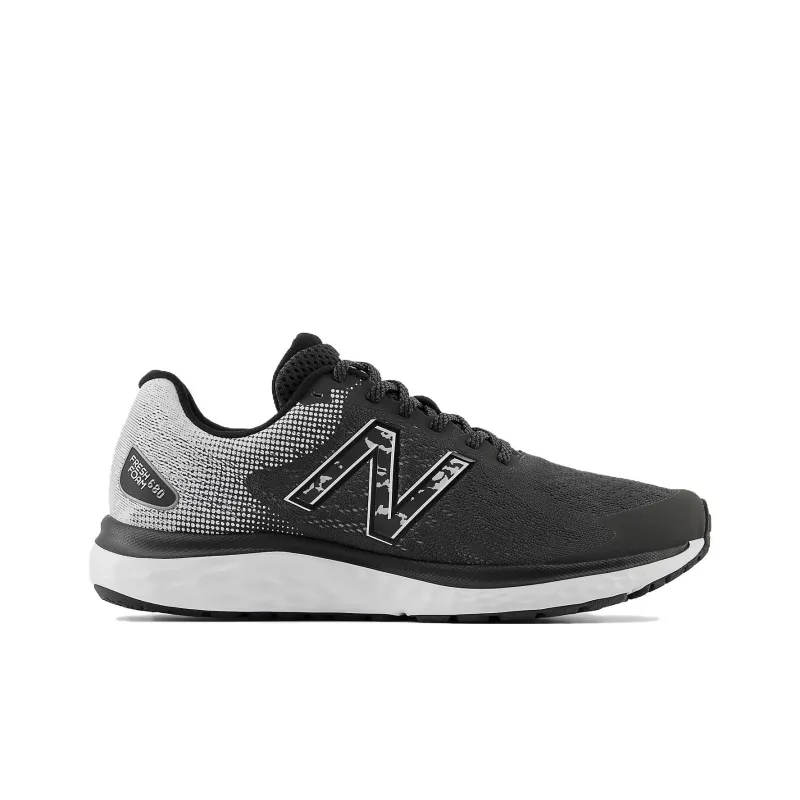 New Balance Fresh Foam 680v7 'Dark Grey Black'-1