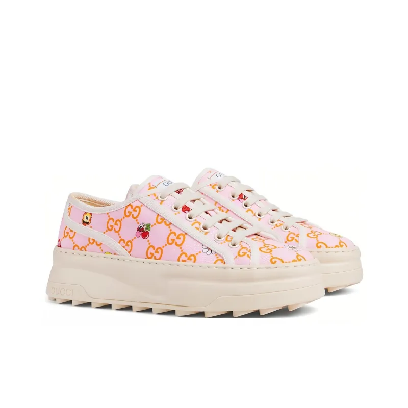 GUCCI Low Top Skateboard Shoes Women's Pink-2