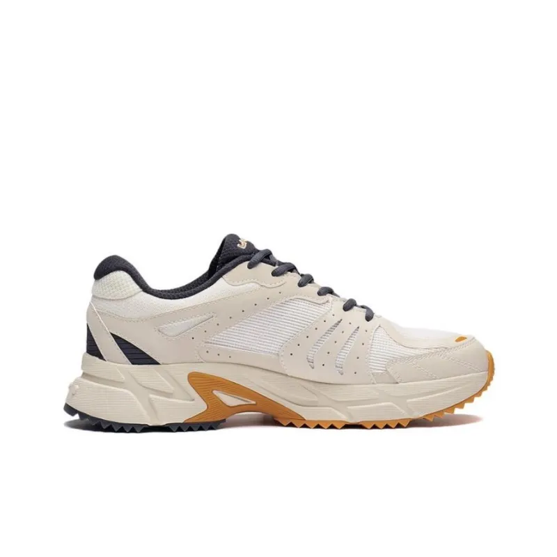 LiNing Pick Up The Light Durable Breathable Low Top Running Shoes Men's Ecru-1