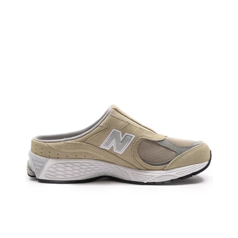 New Balance 2002R Mule Lightweight Athleisure Casual Sports Shoe-1