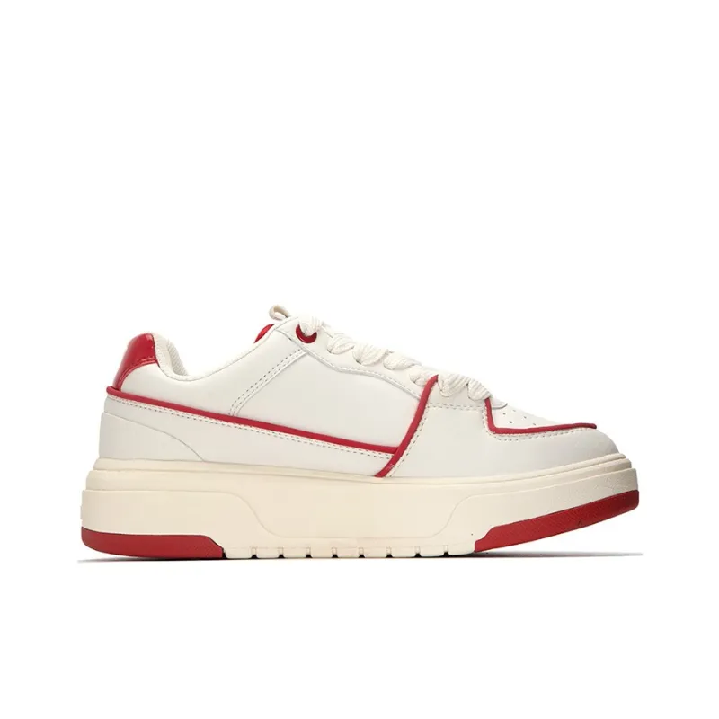 MLB Chunky Liner Slip Resistant Cushioning Abrasion Resistant Lightweight Low Top Skateboard Shoes Unisex White Red-1