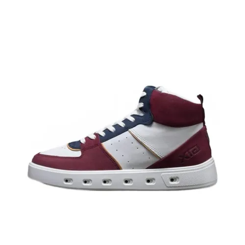 Ecco Street 720 Series Skateboard Shoes Men Mid-Top Dark Burgundy