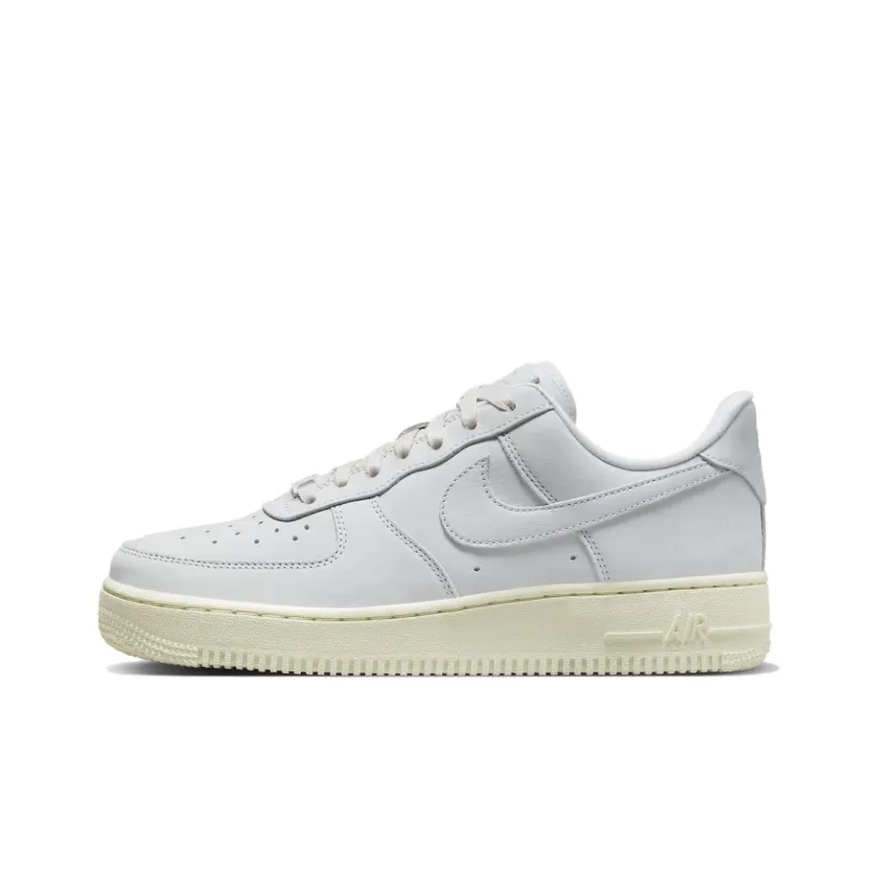 Nike Air Force 1 Low Summit White Women's-0