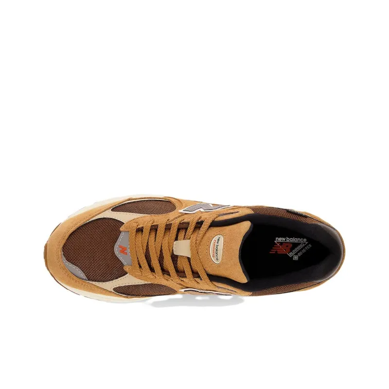 New Balance 2002R Gore Tex Tobacco-2