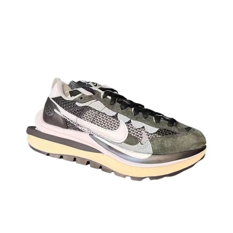 Sacai x Nike VaporWaffle Slip Resistant Low Top Casual Shoes Men's Green-1