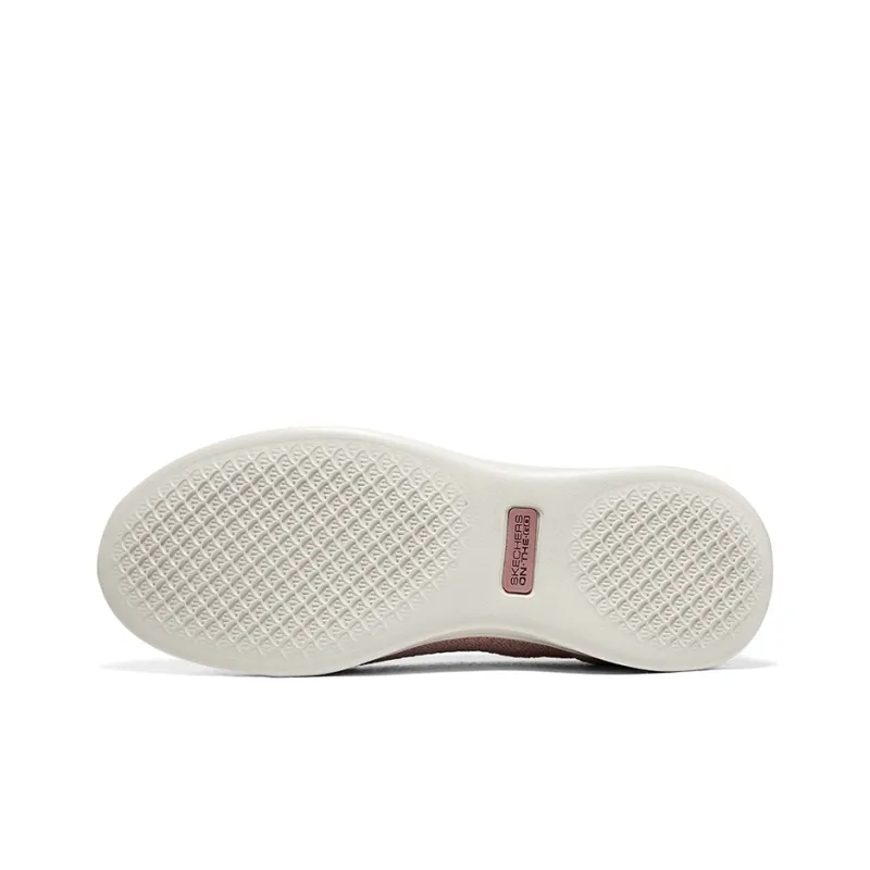 Skechers On The Go Dreamy 'Pink' Women's-5