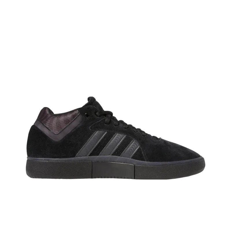 Adidas Tyshawn Spitfire Black-1
