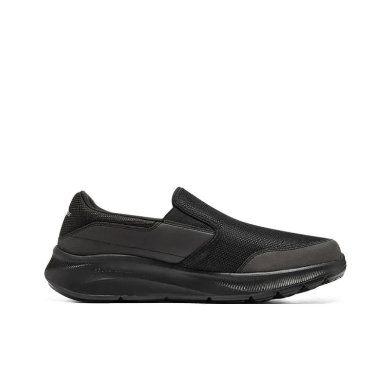 Skechers Equalizer 5.0 'Triple Black'-1