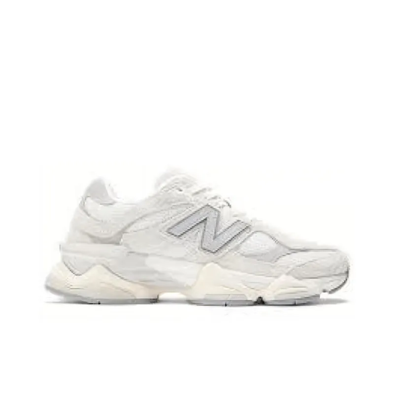 New Balance 9060 Moonbeam Sea Salt-1