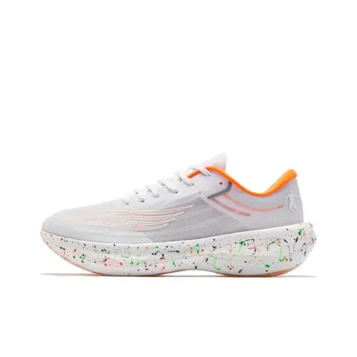 QIAODAN Feiying PB2.0 Running Shoes Women's Low-Top Jordan White/Shiny Orange