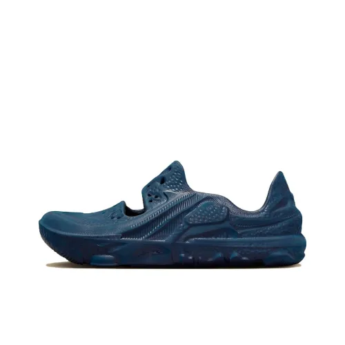 Nike ISPA Universal Midnight Navy