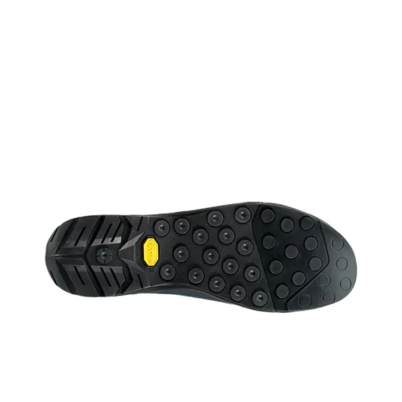 Arcteryx Arakys Black-5