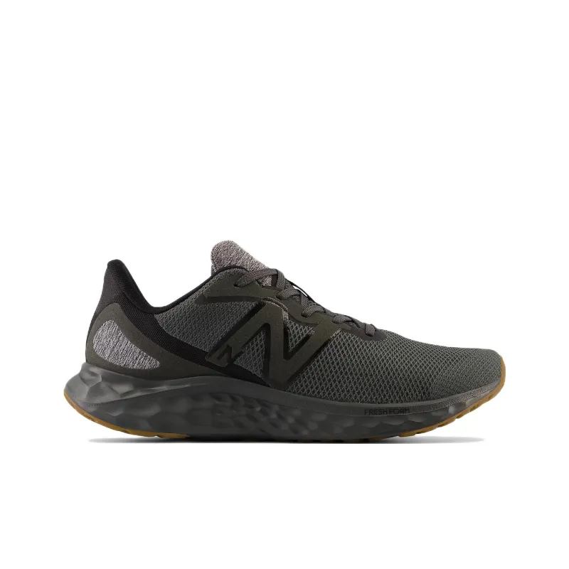 New Balance Fresh Foam Arishi V4 'Black Gum'-1